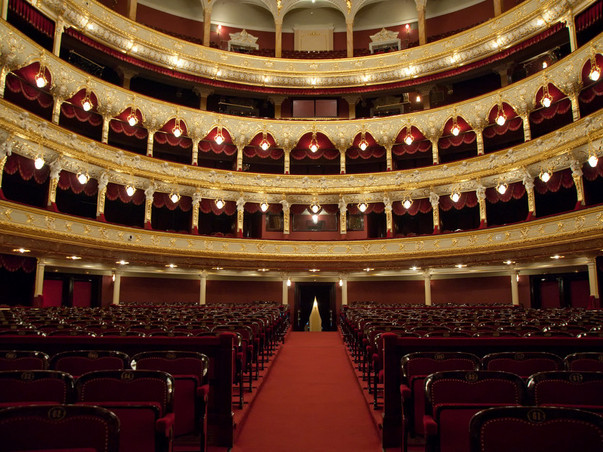 empty concert hall with ornamental emporiums